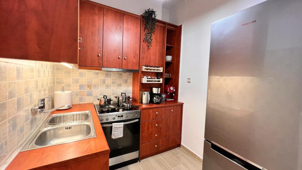 Apartment Theseus Retreat 10 Min Walk From The Acropolis Athens